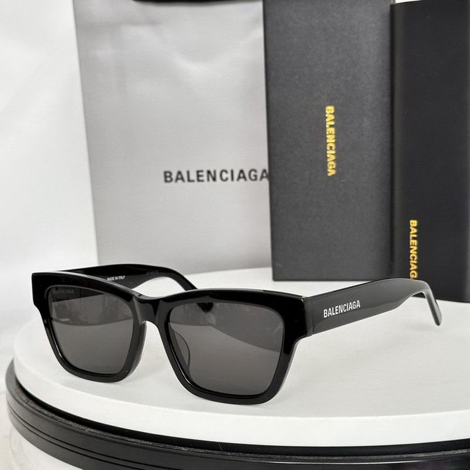 Balenciaga Sunglasses ID:20250617-144